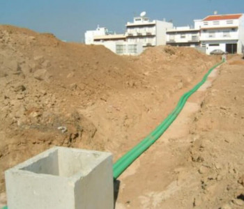 aplicação de tubagem rede telecomunicações